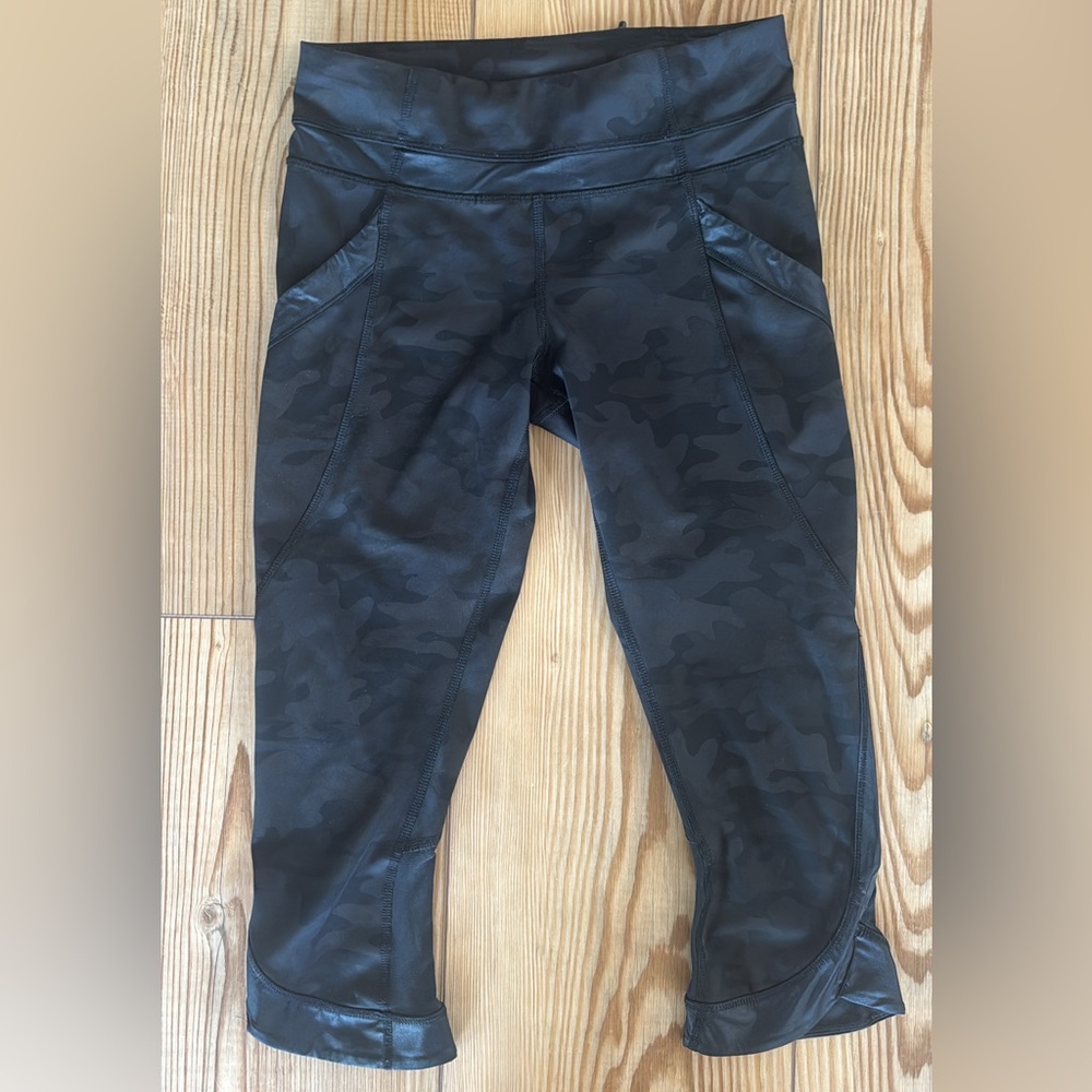 Lululemon camo leggings